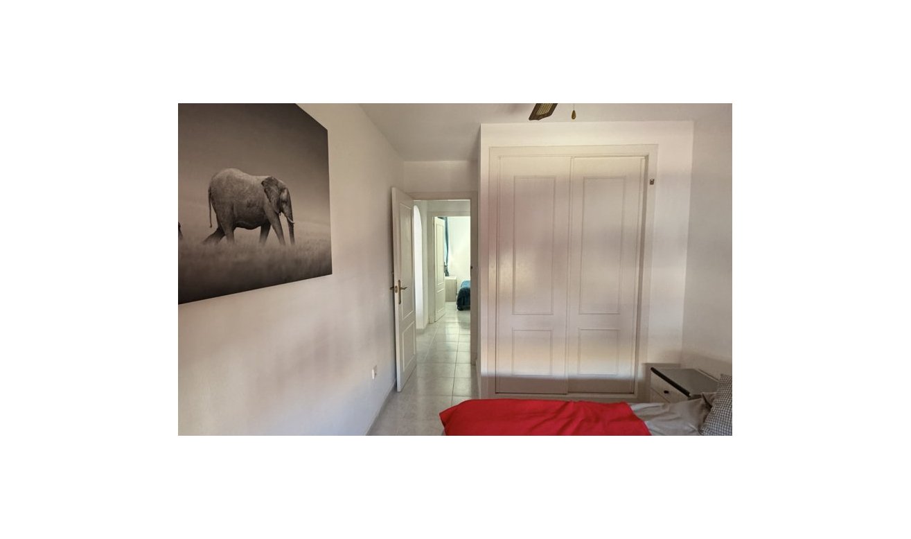 Resale - Apartment / flat - Orihuela Costa