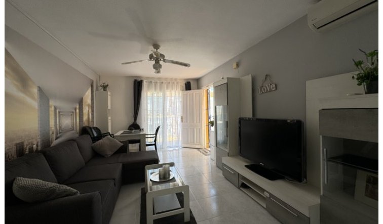 Resale - Apartment / flat - Orihuela Costa