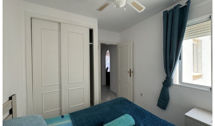 Resale - Apartment / flat - Orihuela Costa