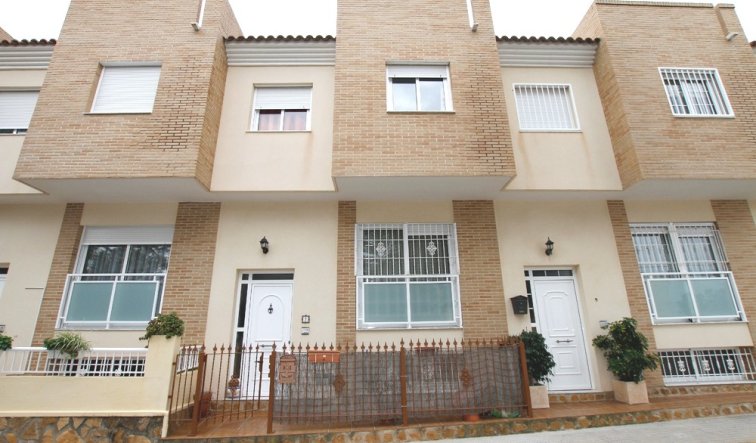 Reventa - Adosado - Los Montesinos