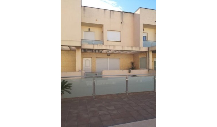 Reventa - Adosado - Los Montesinos - La Herrada