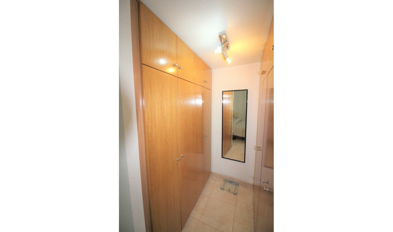 Reventa - Apartamento / piso - Torrevieja - Torrevieja City Center