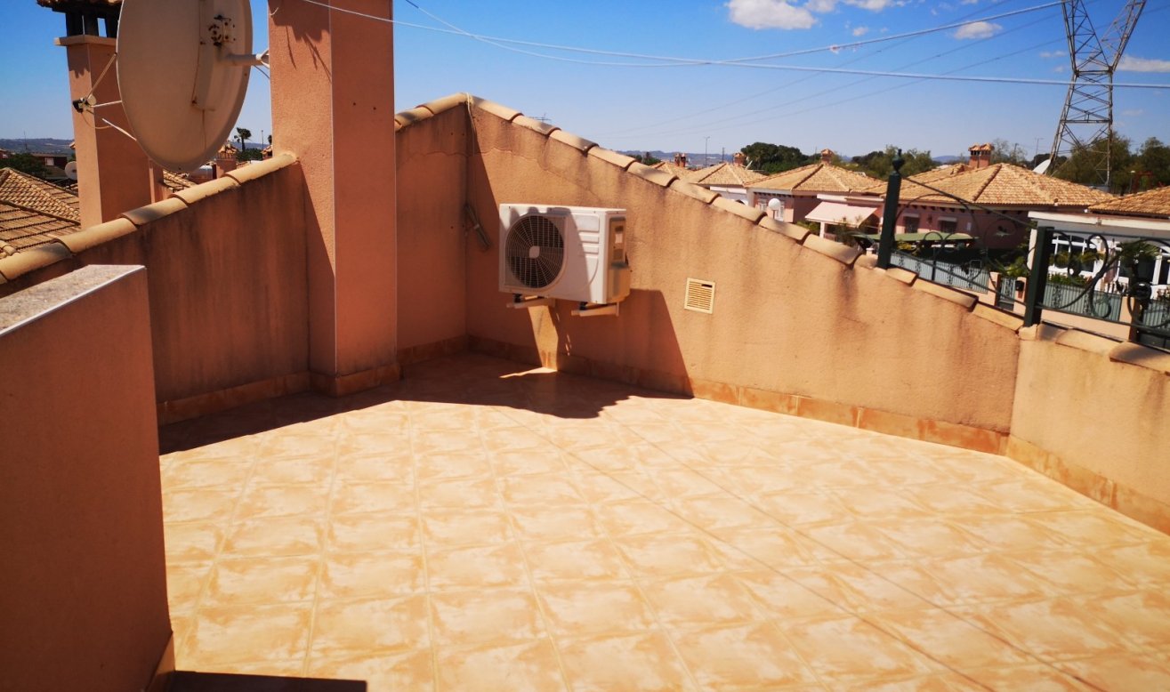 Reventa - Villa - Los Montesinos - Los Montesinos - Urb. La Herrada