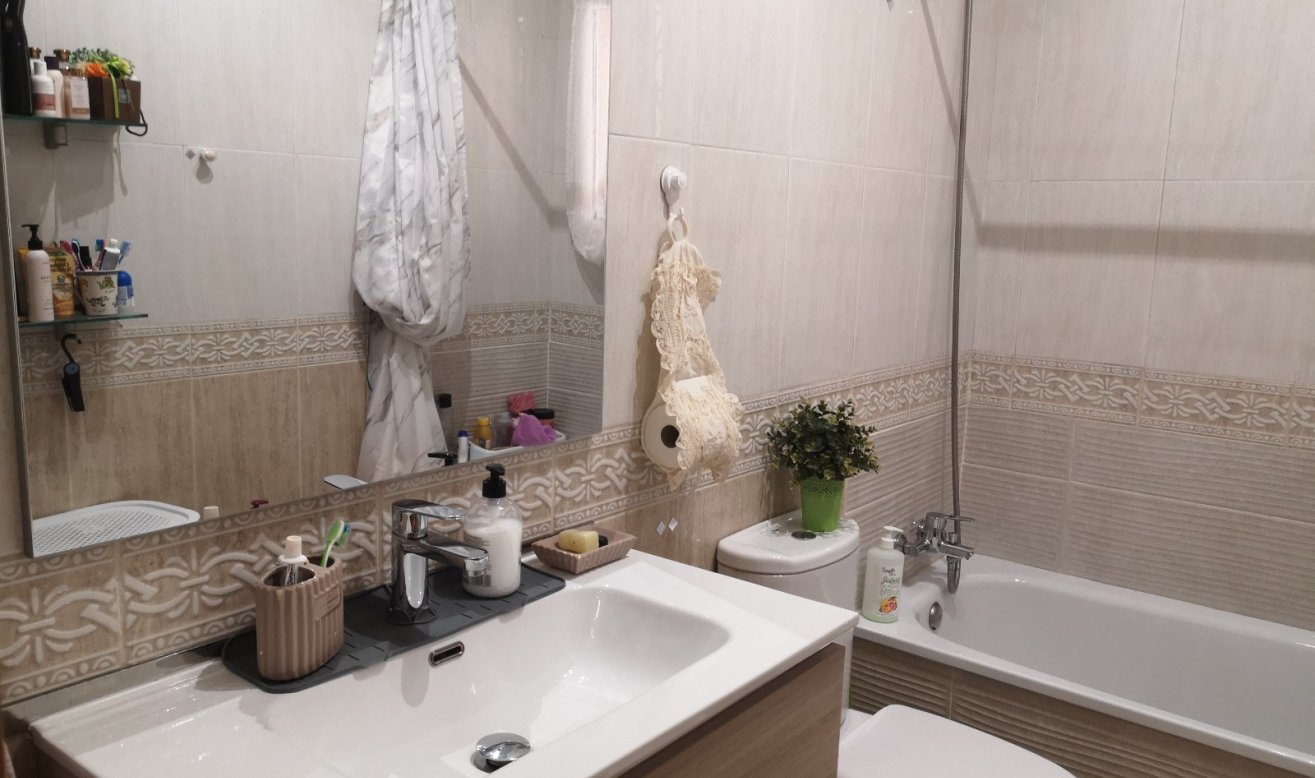 Reventa - Villa - Los Montesinos - Los Montesinos - Urb. La Herrada