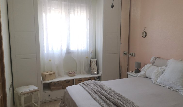 Reventa - Villa - Los Montesinos - Los Montesinos - Urb. La Herrada