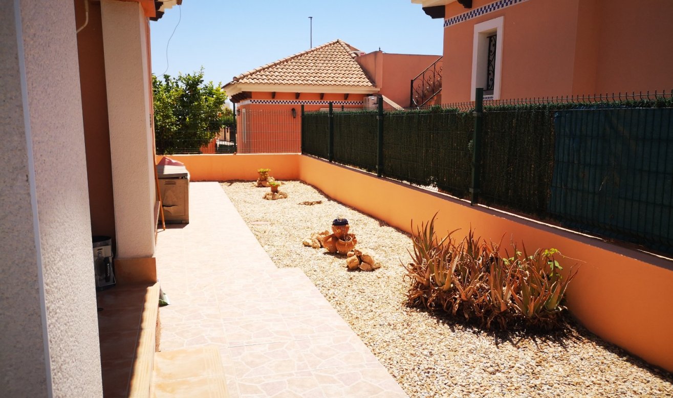 Reventa - Villa - Los Montesinos - Los Montesinos - Urb. La Herrada