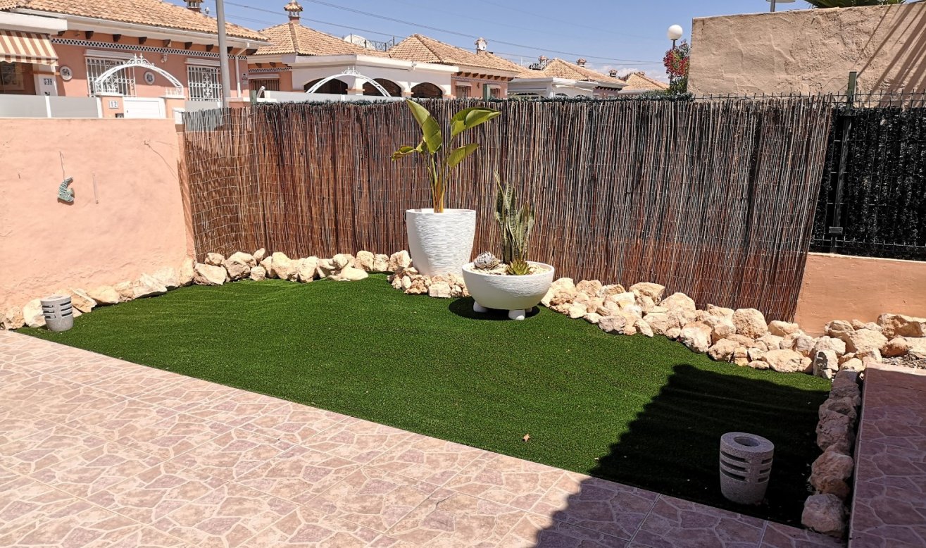 Reventa - Villa - Los Montesinos - Los Montesinos - Urb. La Herrada