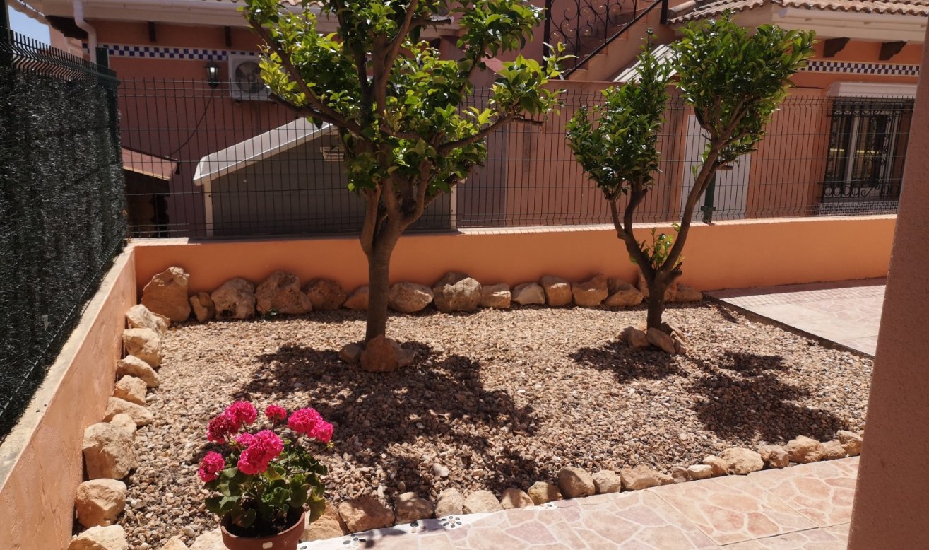 Reventa - Villa - Los Montesinos - Los Montesinos - Urb. La Herrada