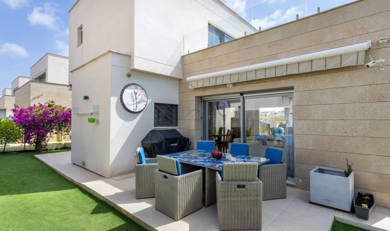 Reventa - Villa - Orihuela - Vistabella Golf