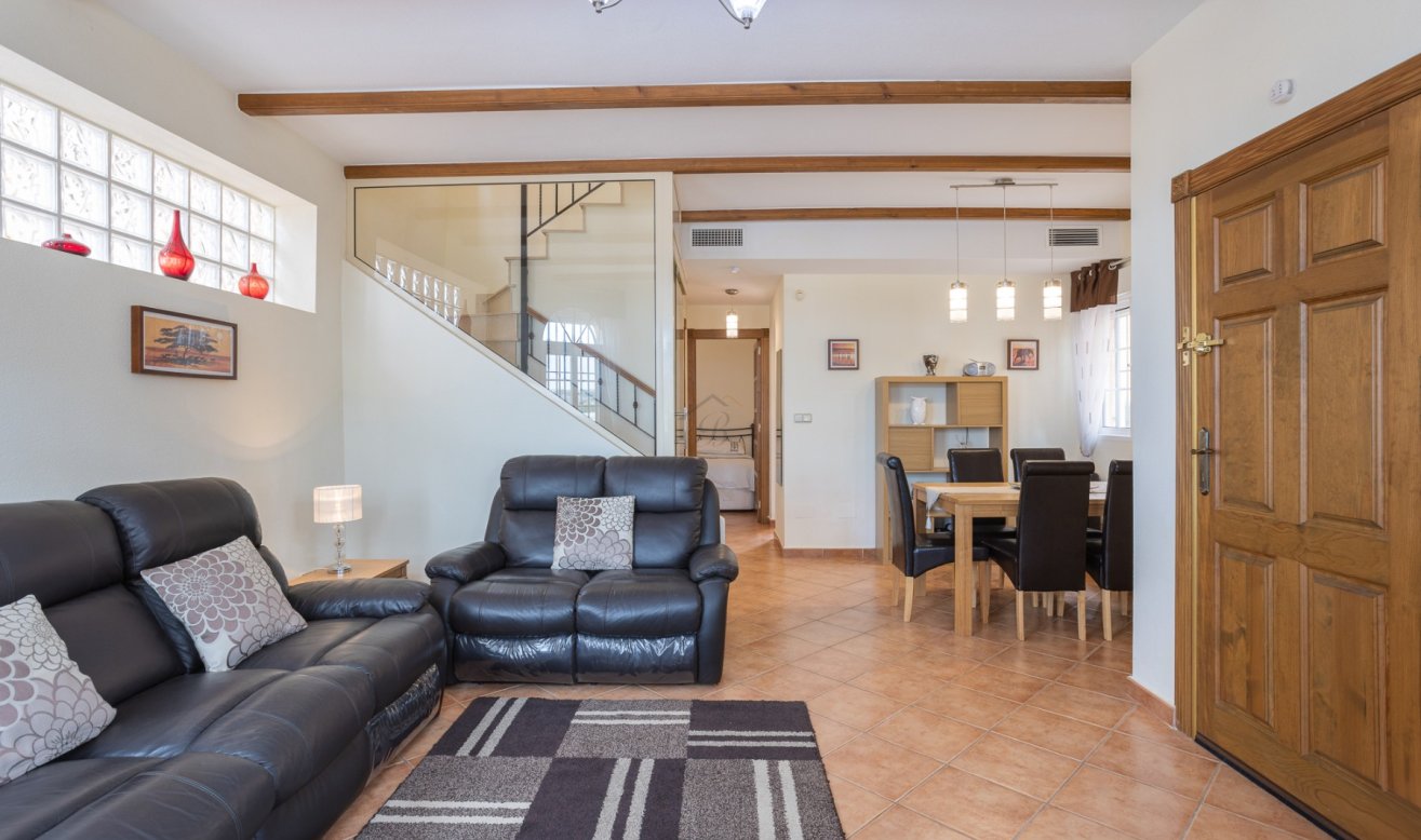Reventa - Villa - Los Montesinos - Los Montesinos - Urb. La Herrada