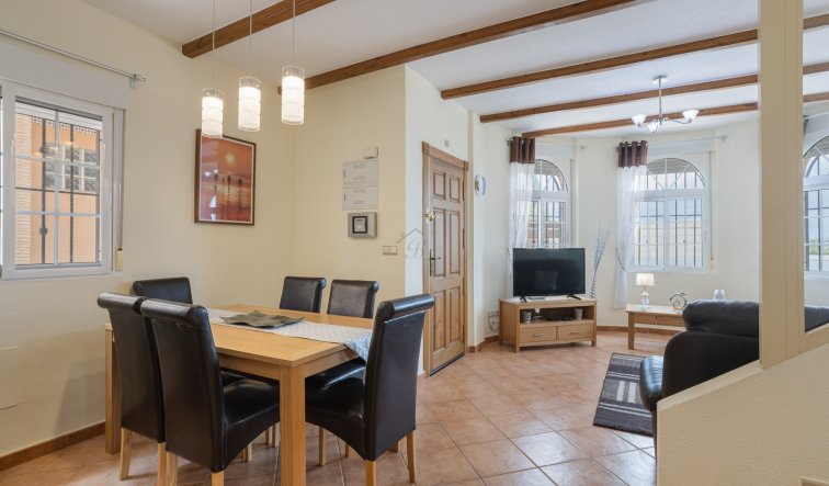 Reventa - Villa - Los Montesinos - Los Montesinos - Urb. La Herrada
