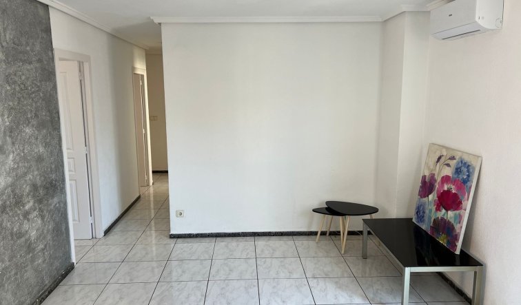 Reventa - Apartamento / piso - Punta Prima - Punta Prima Torrevieja