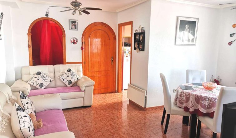 Reventa - House - La Florida