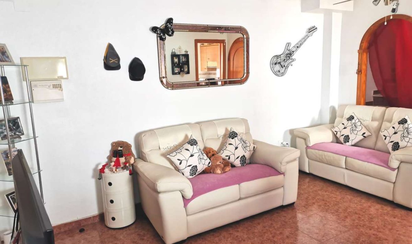 Reventa - House - La Florida