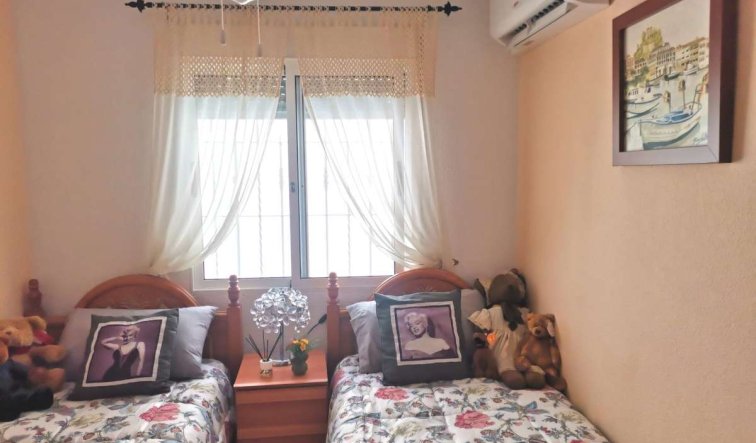 Reventa - House - La Florida