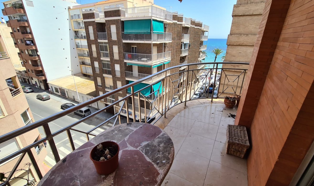 Reventa - Apartamento / piso - Torrevieja - Playa del cura