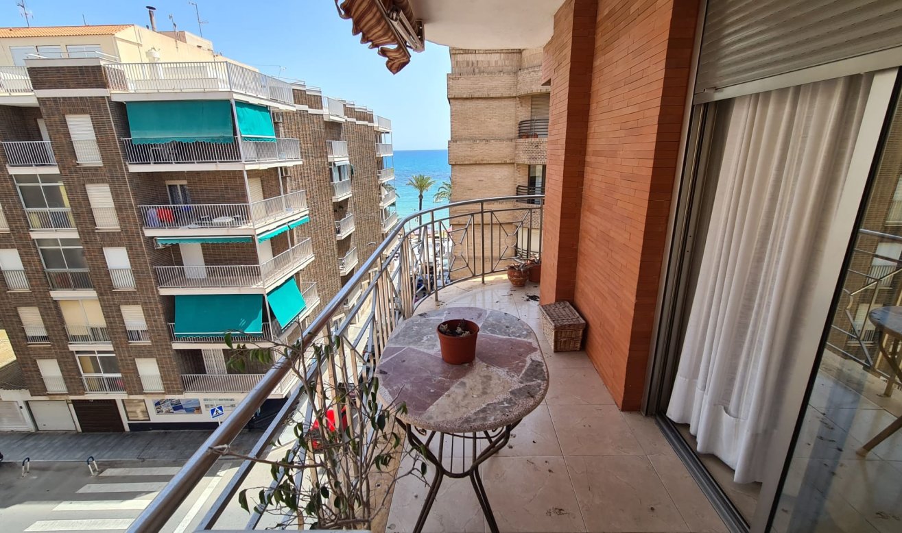 Reventa - Apartamento / piso - Torrevieja - Playa del cura