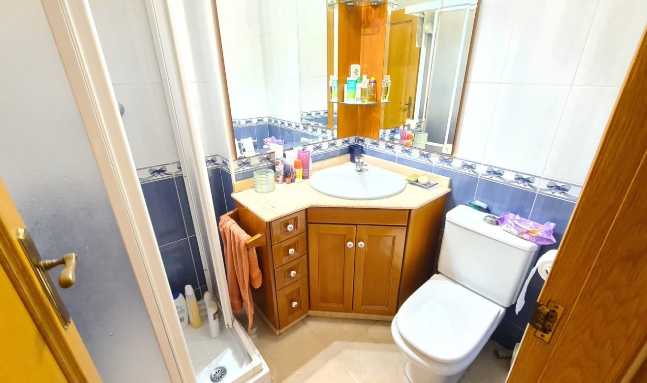 Reventa - Apartamento / piso - Torrevieja - Playa del cura