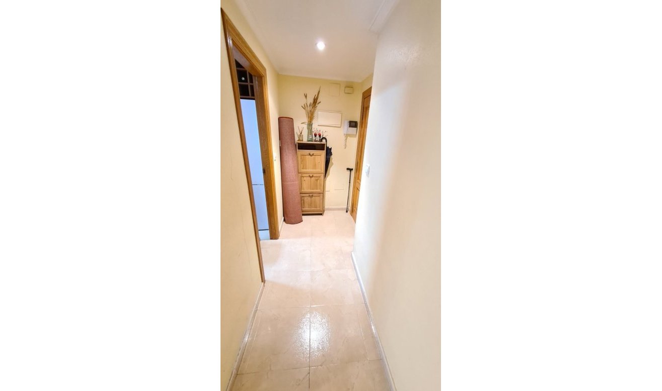 Reventa - Apartamento / piso - Torrevieja - Playa del cura