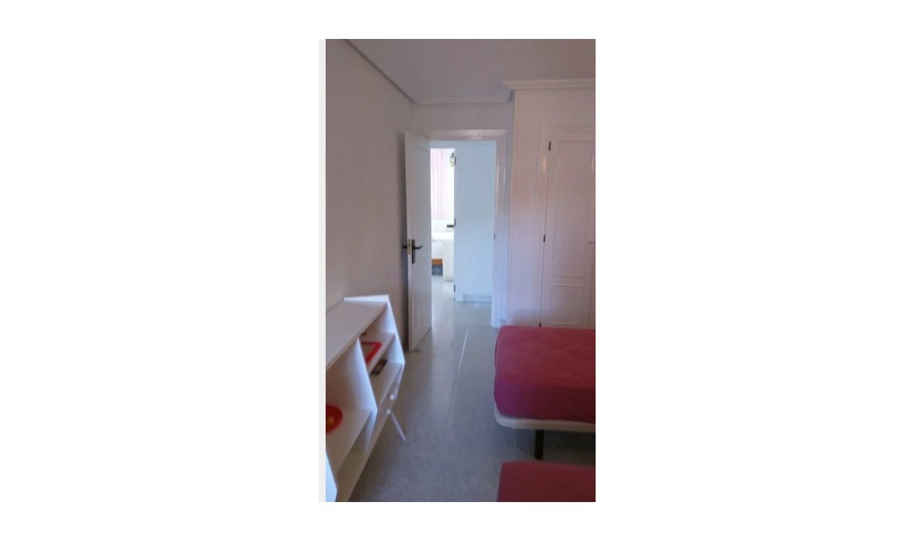 Reventa - Apartamento / piso - Torrevieja - Playa del Cura