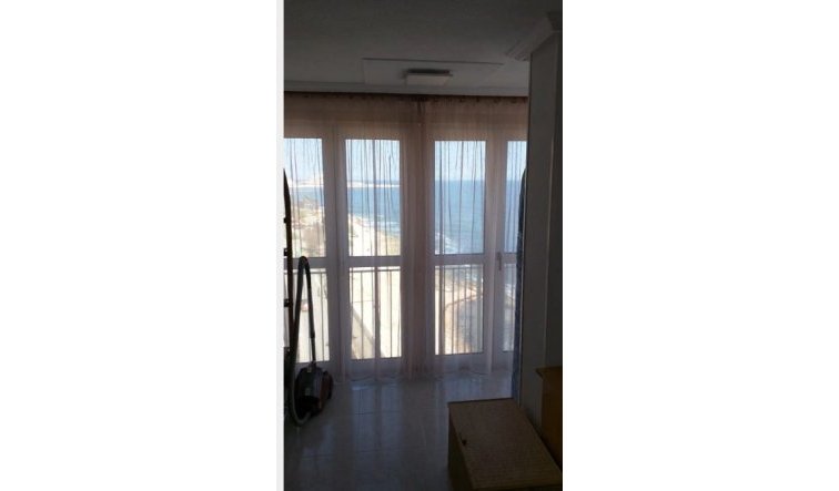 Reventa - Apartamento / piso - Torrevieja - Playa del Cura