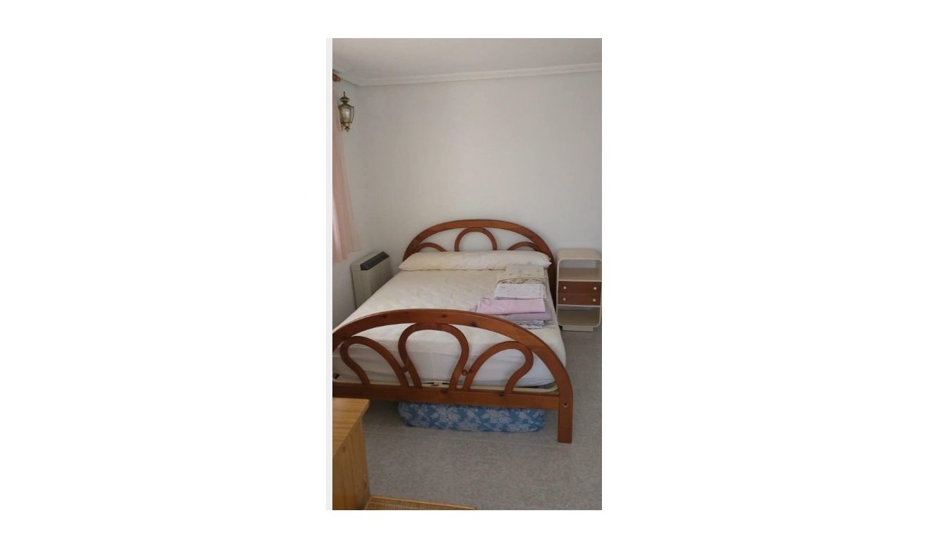 Reventa - Apartamento / piso - Torrevieja - Playa del Cura