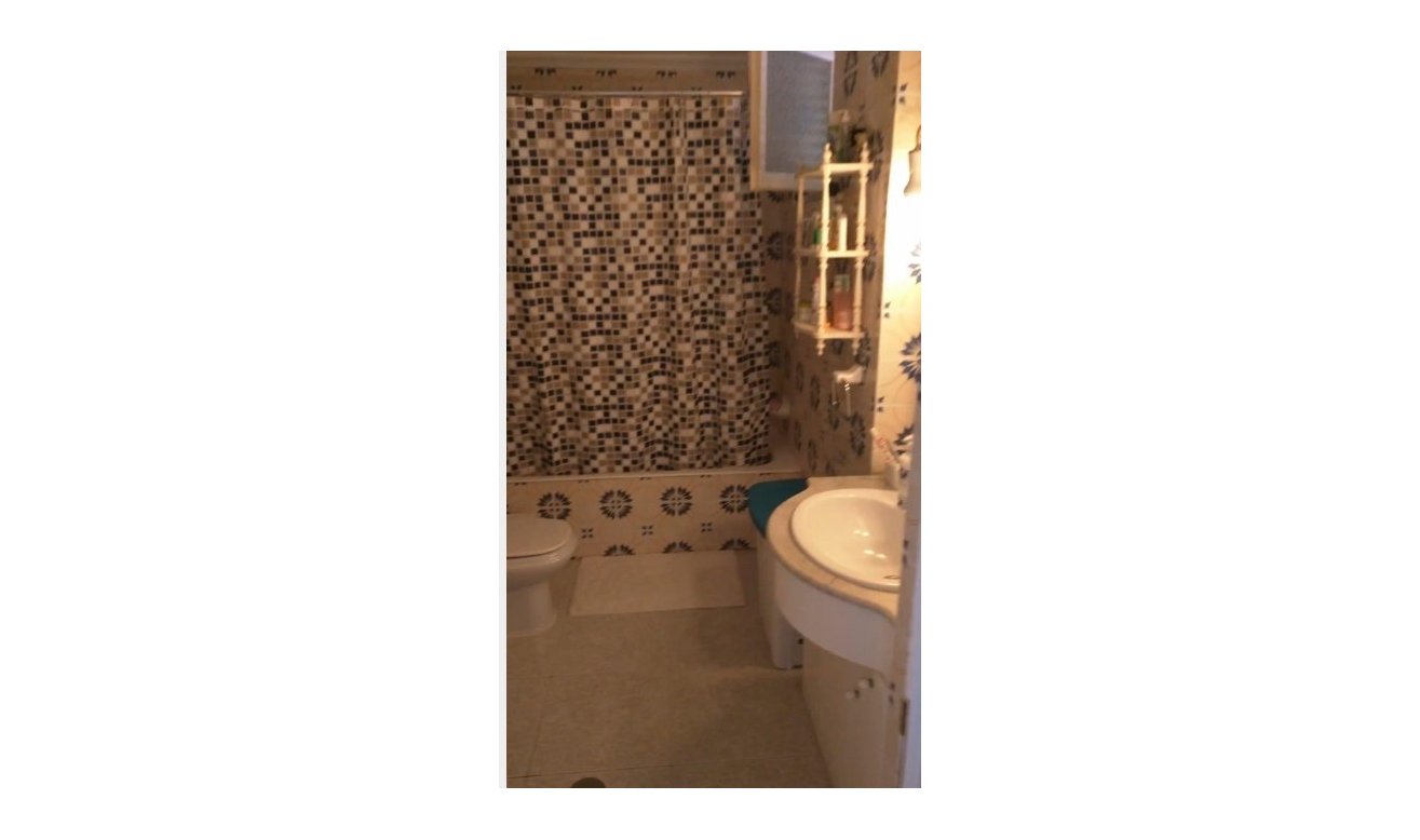 Reventa - Apartamento / piso - Torrevieja - Playa del Cura