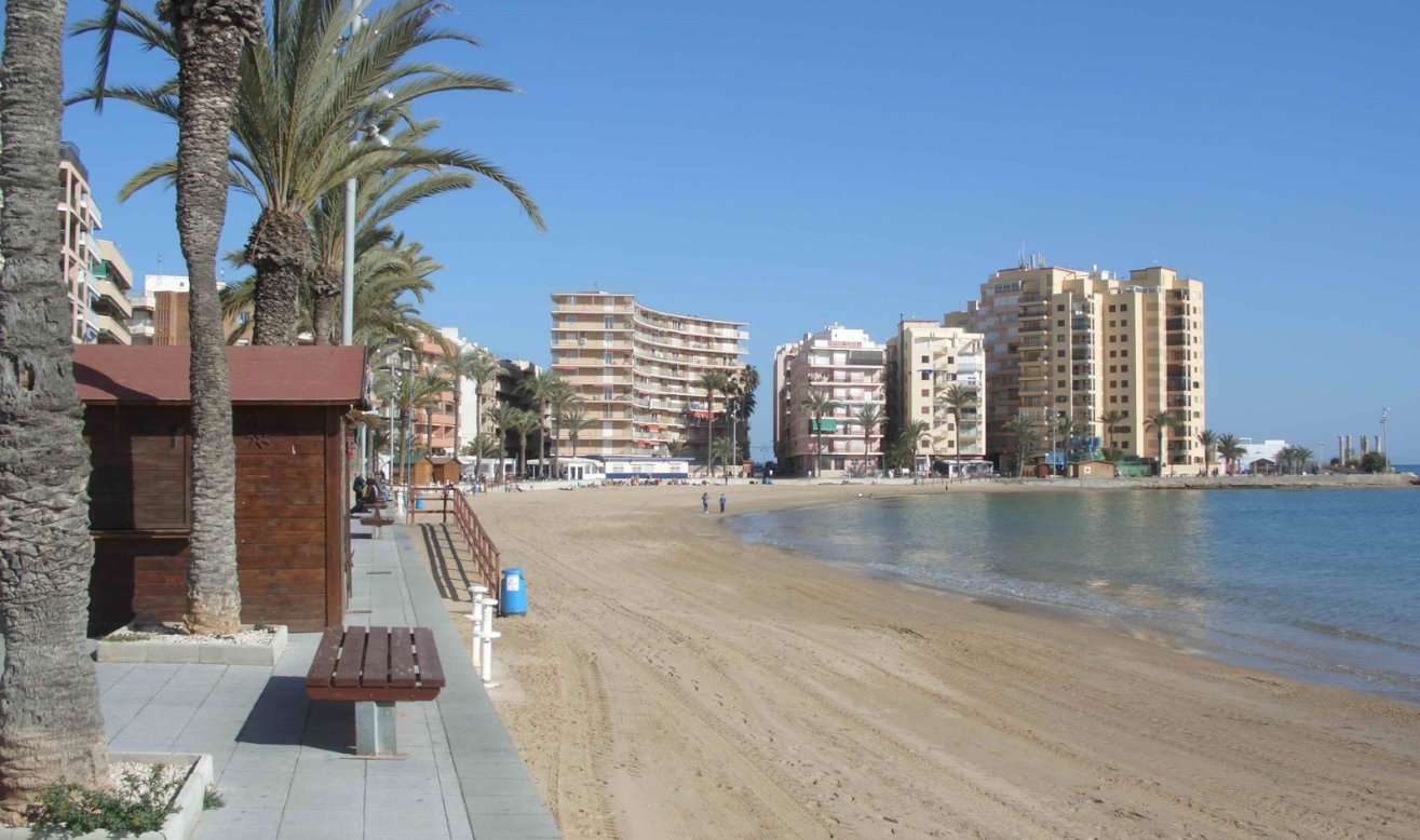 Reventa - Apartamento / piso - Torrevieja - Playa del Cura