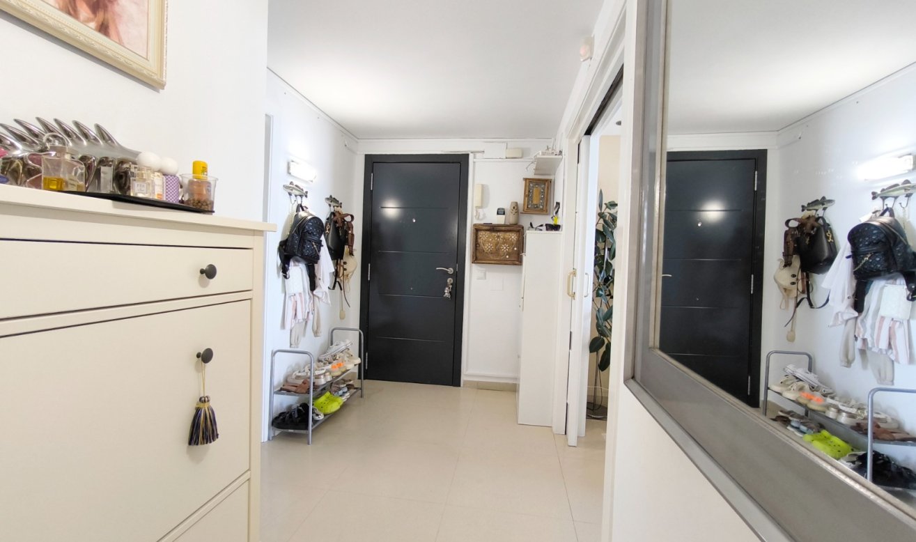 Reventa - Apartamento / piso - Torrevieja - Playa del Cura