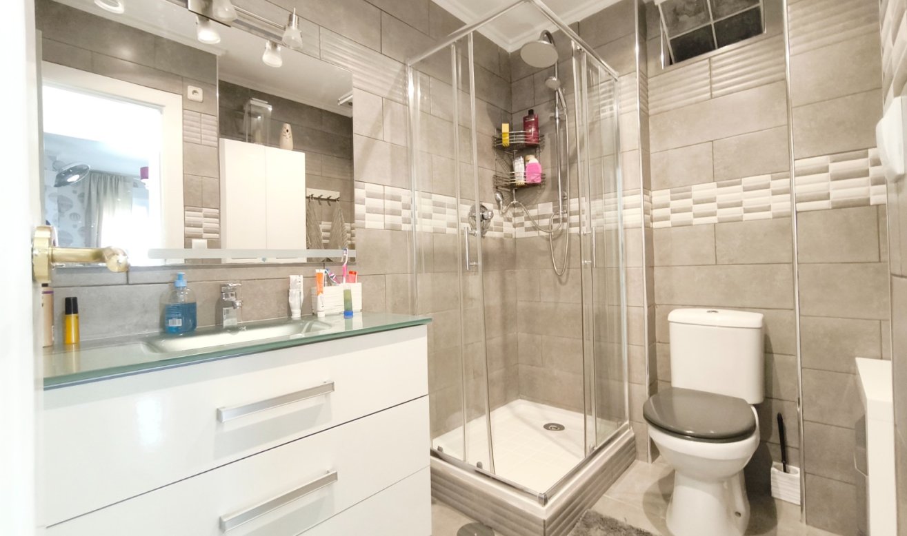Reventa - Apartamento / piso - Torrevieja - Playa del Cura