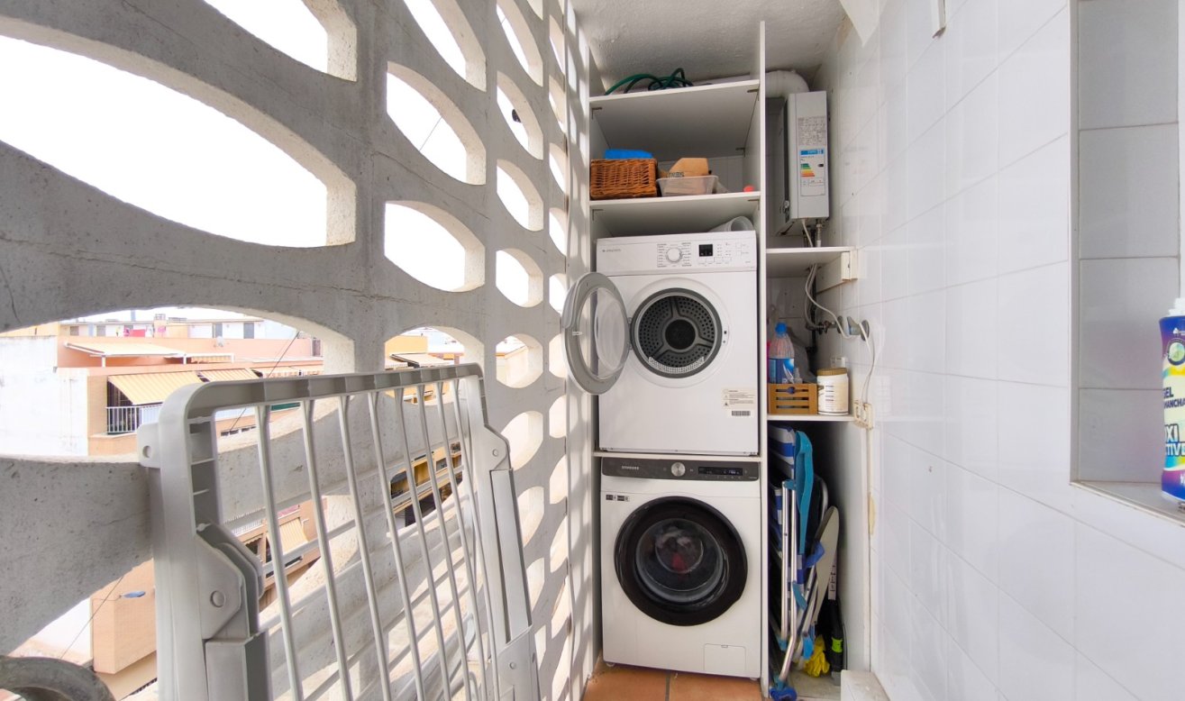 Reventa - Apartamento / piso - Torrevieja - Playa del Cura