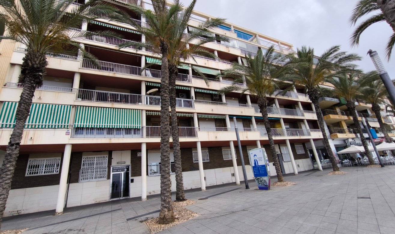 Reventa - Apartamento / piso - Torrevieja - Playa del Cura