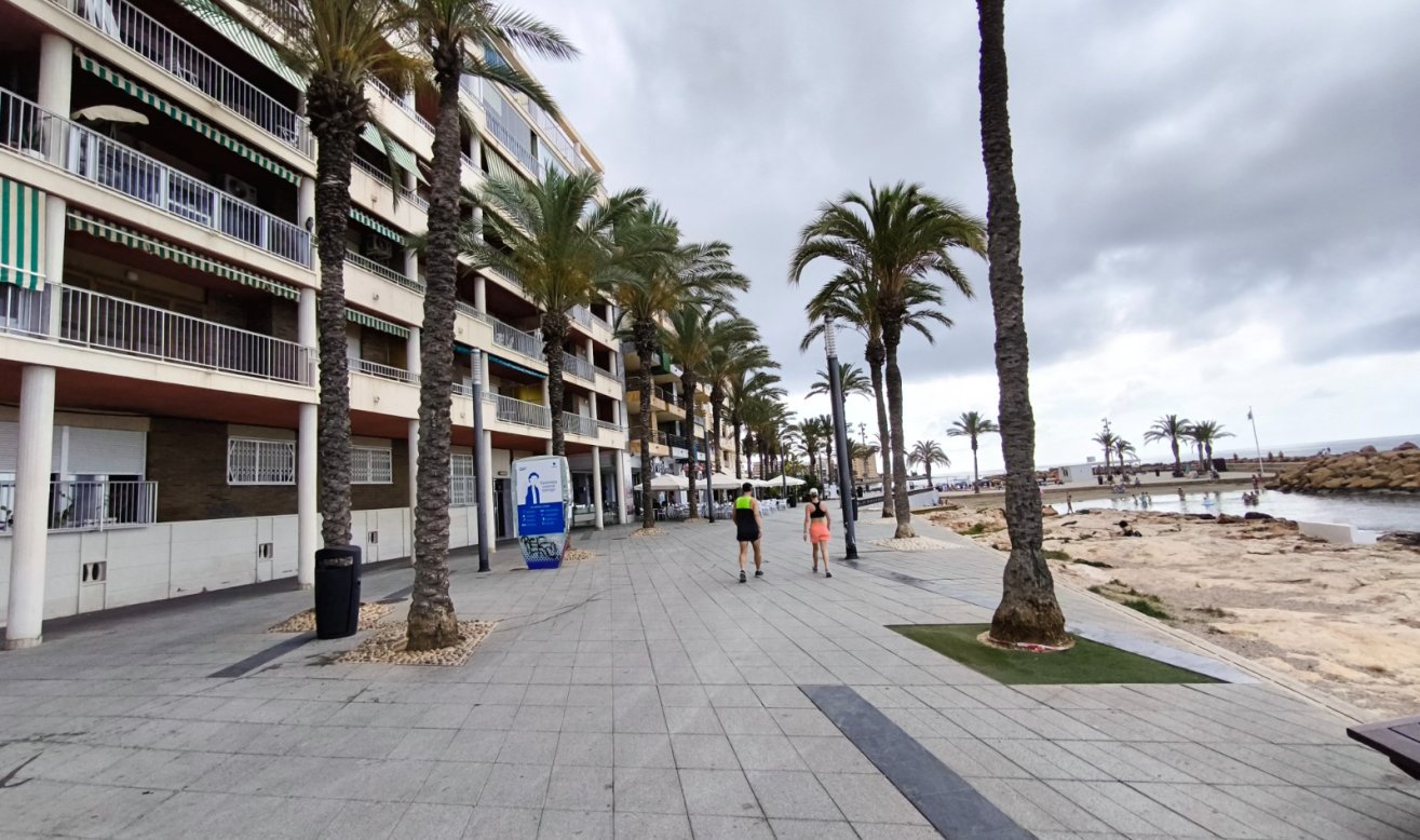 Reventa - Apartamento / piso - Torrevieja - Playa del Cura