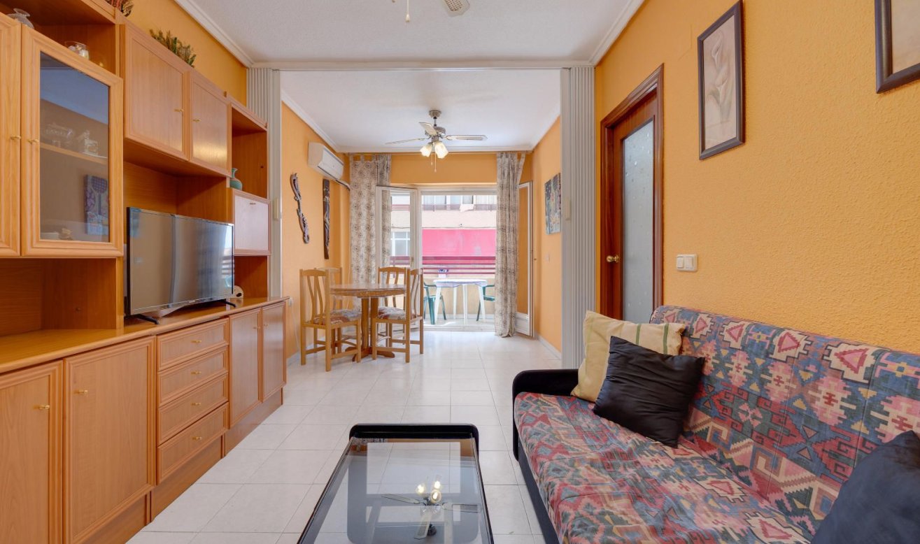 Reventa - Apartamento / piso - Torrevieja - El molino