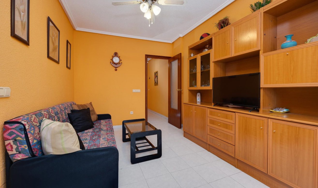 Reventa - Apartamento / piso - Torrevieja - El molino