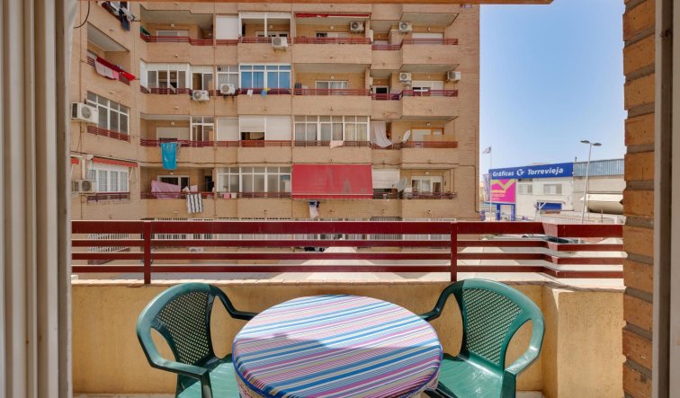Reventa - Apartamento / piso - Torrevieja - El molino