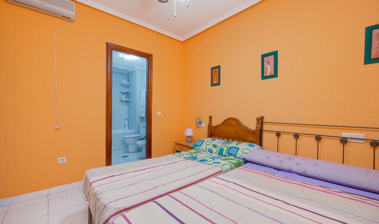Reventa - Apartamento / piso - Torrevieja - El molino