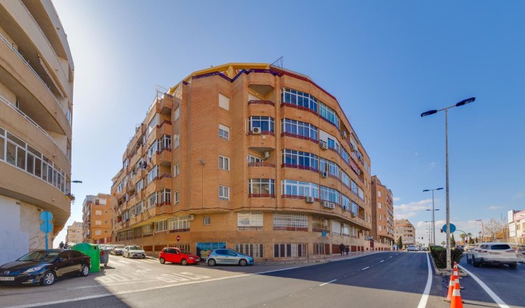 Reventa - Apartamento / piso - Torrevieja - El molino