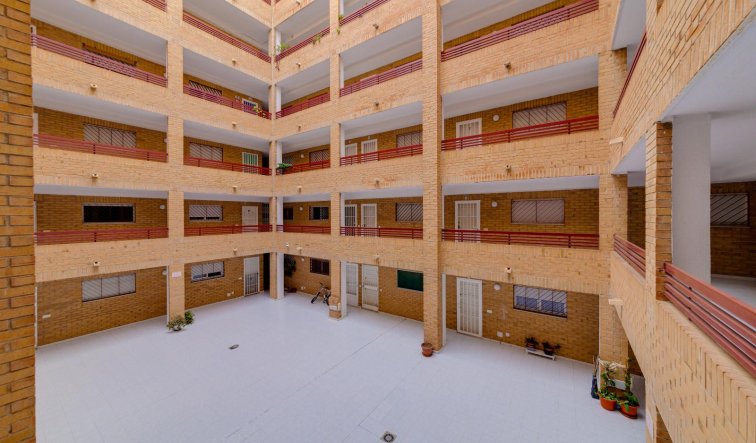 Reventa - Apartamento / piso - Torrevieja - El molino