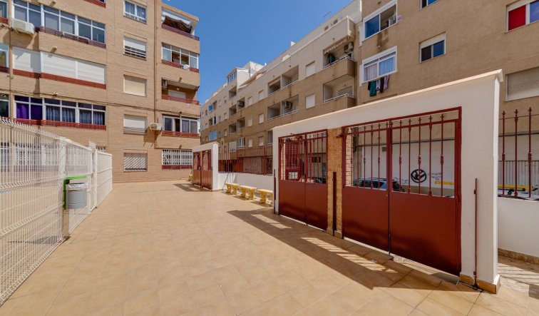Reventa - Apartamento / piso - Torrevieja - El molino