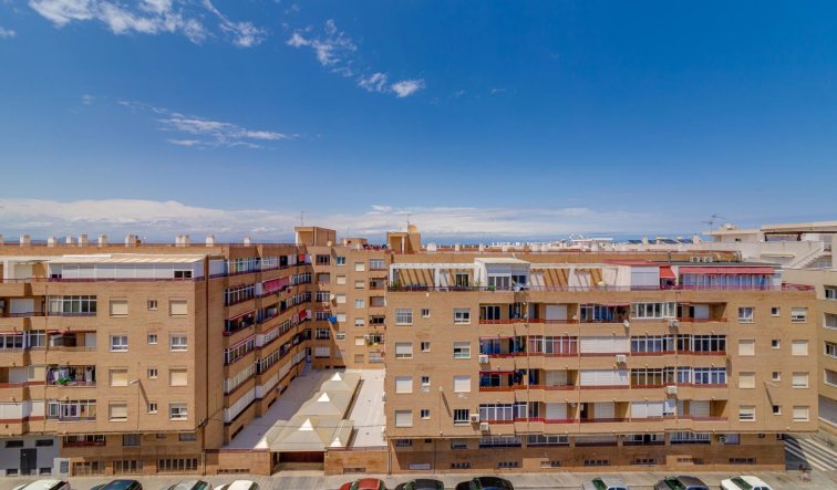 Reventa - Apartamento / piso - Torrevieja - El molino