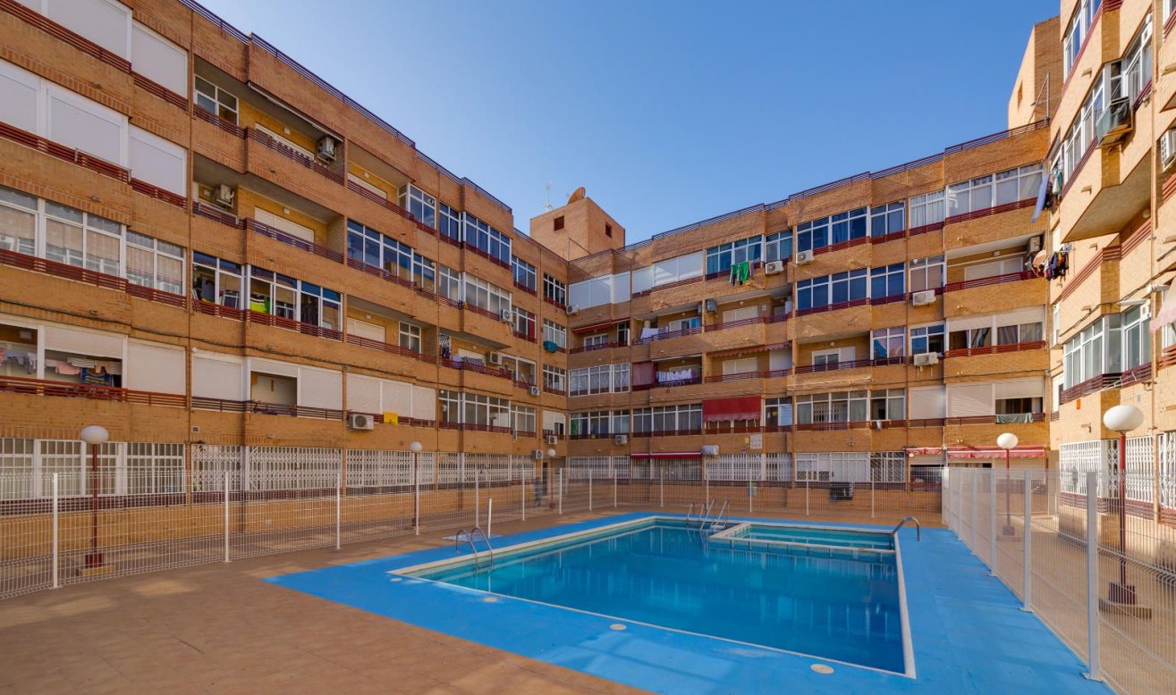 Reventa - Apartamento / piso - Torrevieja - El molino