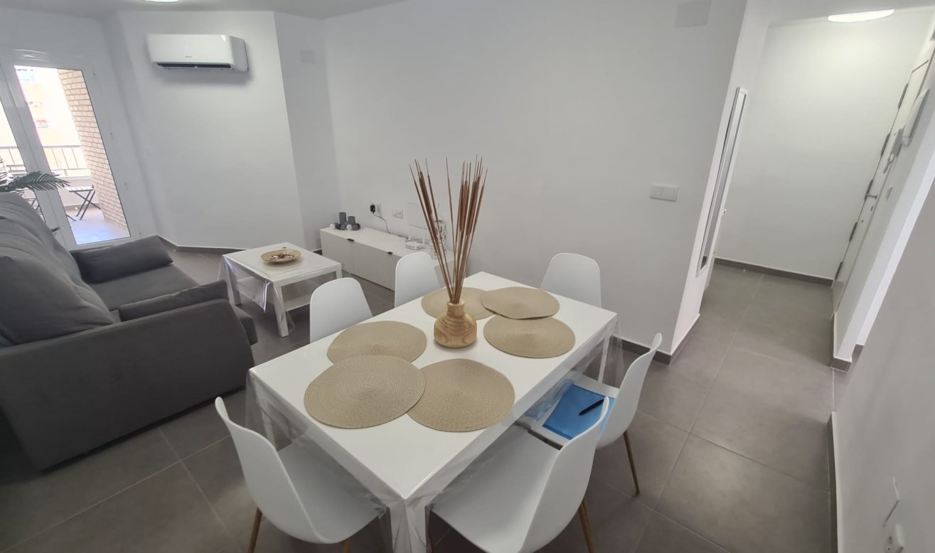 Reventa - Apartamento / piso - Torrevieja - Playa de los Locos
