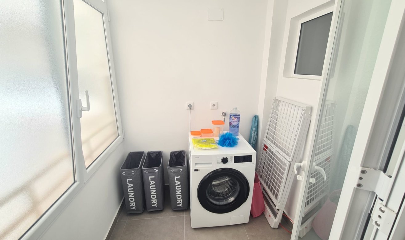 Reventa - Apartamento / piso - Torrevieja - Playa de los Locos