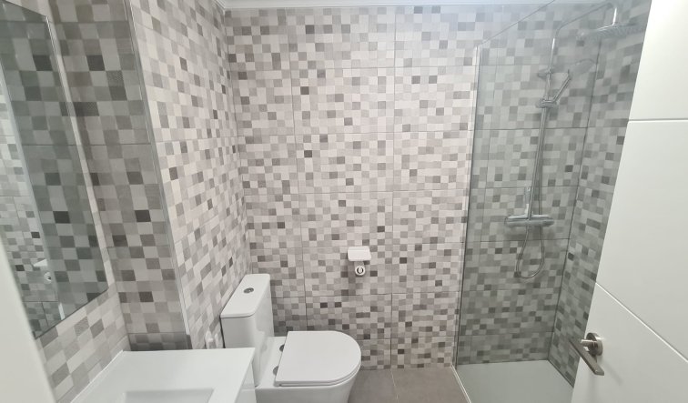 Reventa - Apartamento / piso - Torrevieja - Playa de los Locos