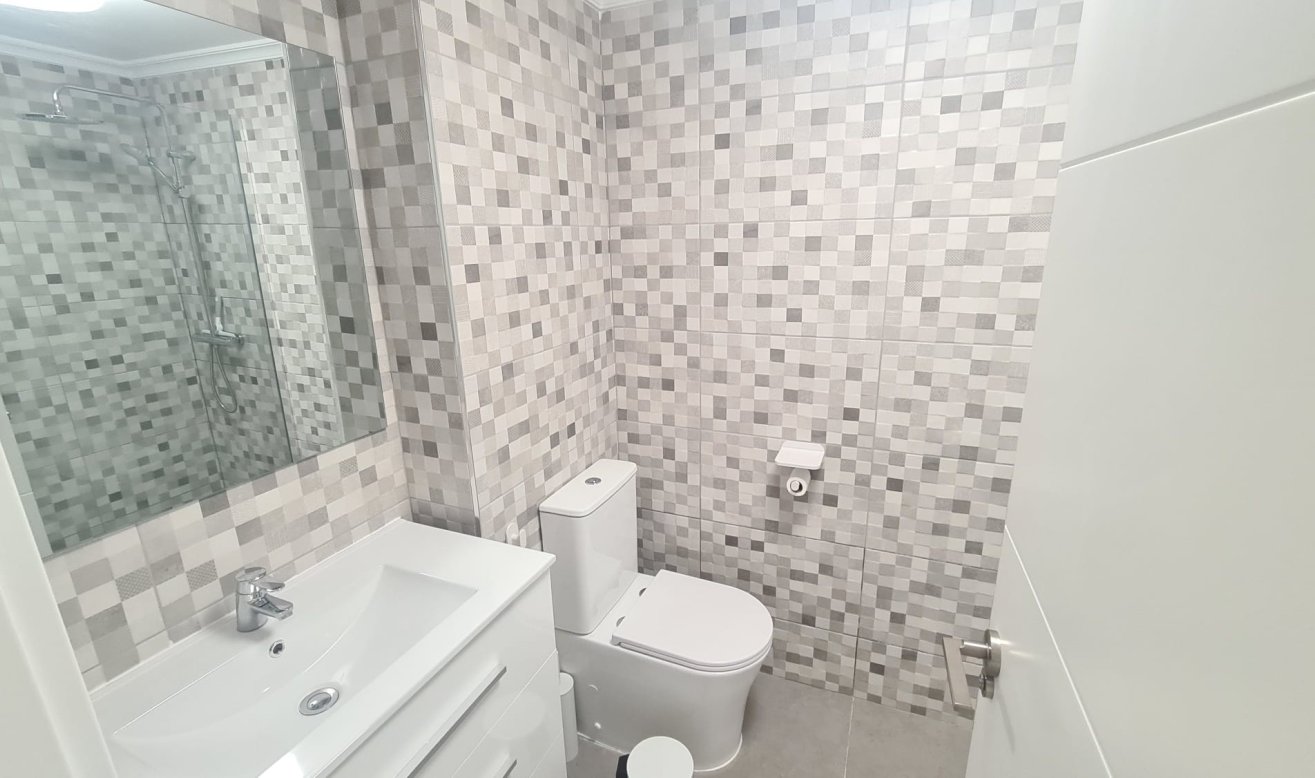Reventa - Apartamento / piso - Torrevieja - Playa de los Locos