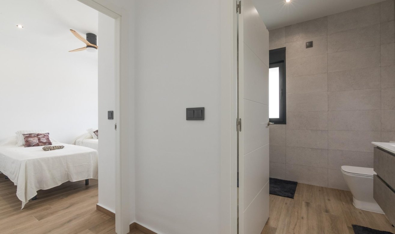 Obra nueva - Villa - Pinoso - Lel