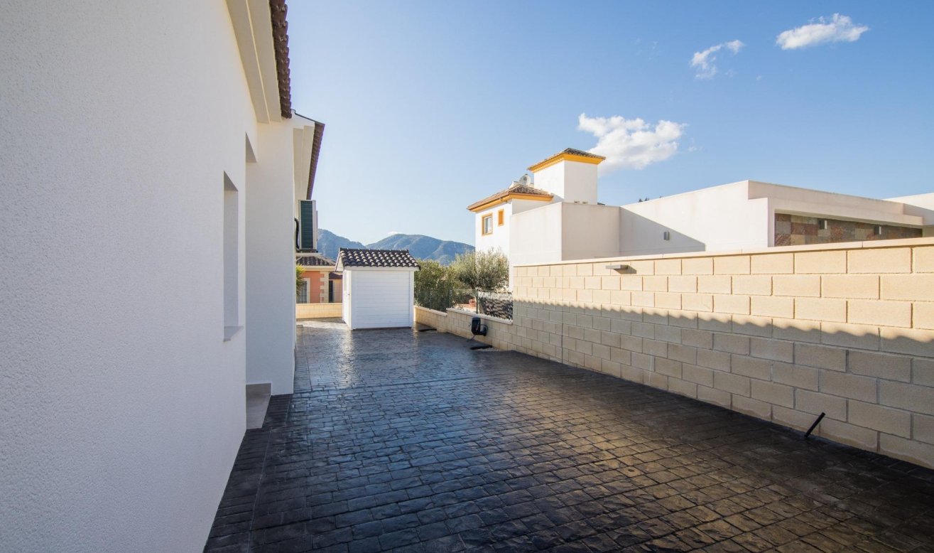 Obra nueva - Villa - Pinoso - Lel