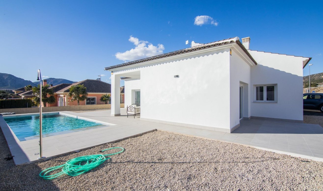Obra nueva - Villa - Pinoso - Lel