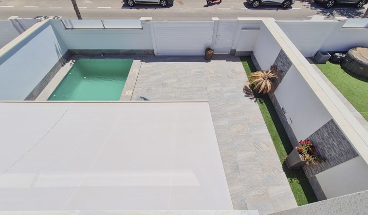 Obra nueva - Villa - Pilar de la Horadada